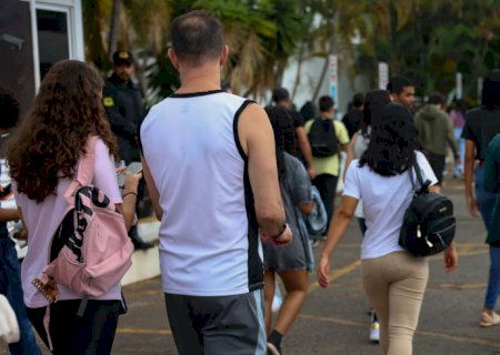 Enem: 2º dia de prova não teve ocorrências graves, diz ministro