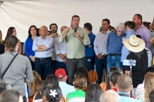 VICENTINA: Município recebe mais de R$ 34 milhões em educação, infraestrutura e saneamento do Governo de MS