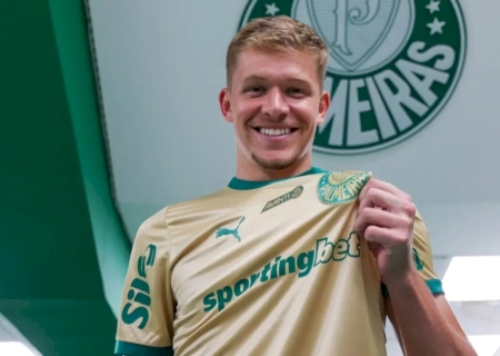 Palmeiras e Atlético-MG oficializam troca entre Bruno Fuchs e Caio Paulista; veja detalhes