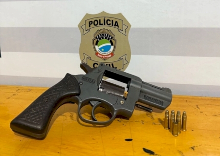 BATAYPORÃ: Polícia Civil prende homem de 21 anos por posse de arma de fogo