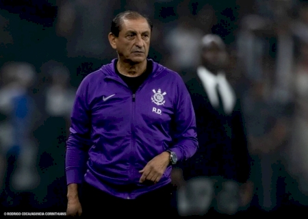 Augusto põe foco do Corinthians na final do Paulista e banca permanência de Ramón: 'É nosso treinador'