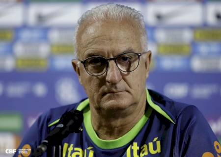 Dorival anuncia novidades na Seleção para enfrentar a Argentina; veja provável escalação