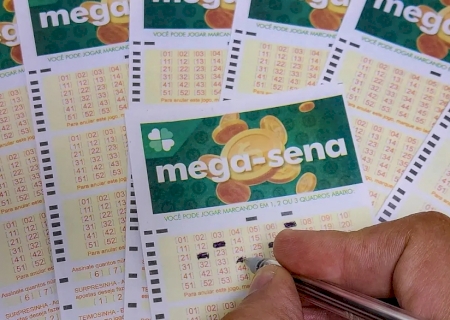 Mega-Sena acumula e prêmio sobe para R$ 14,5 milhões