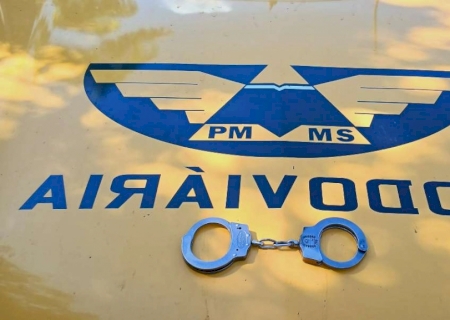 IVINHEMA: Polícia Militar Rodoviária cumpre mandado de prisão na MS-141