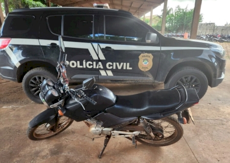 Polícia Civil apreende motocicleta com sinais identificadores adulterados na Capital