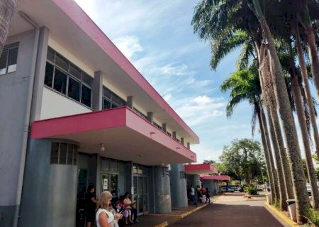 Doenças respiratórias lotam postos e hospital não tem vaga em UTI