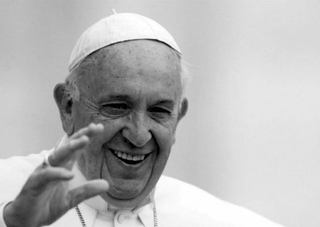 Papa Francisco morre aos 88 anos no Vaticano