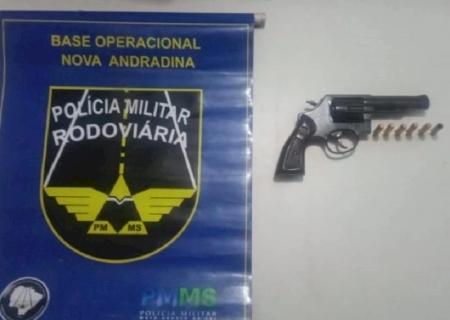NOVA ANDRADINA: Homem é preso com arma de fogo ilegal