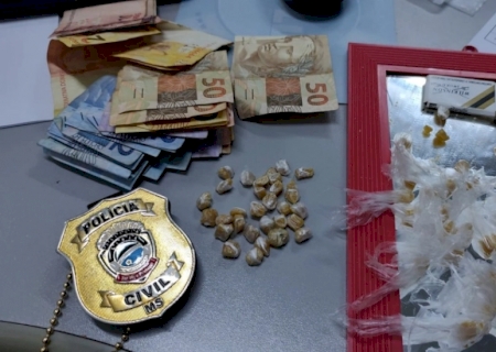 NAVIRAÍ: Polícia Civil fecha ponto de venda de drogas e apreende adolescente procurado por homicídio