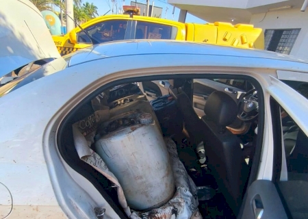 ANGÉLICA: PMR apreende carro com 350 litros de etanol sendo transportados de forma ilegal na MS-145