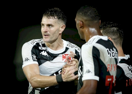 Vasco x Operário: prováveis escalações e onde assistir ao jogo pela Copa do Brasil