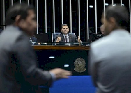 Senado aprova derrubada de decreto de Lula que aumenta IOF