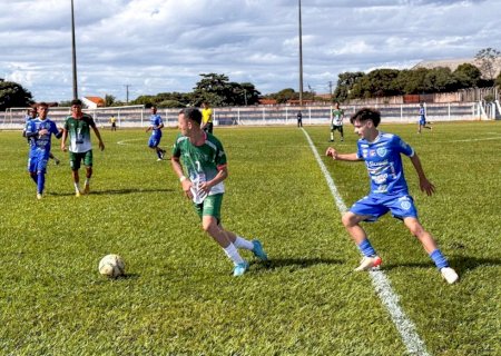 Ivinhema FC intensifica treinos e vence amistoso preparatório de olho na estreia do Sub-20