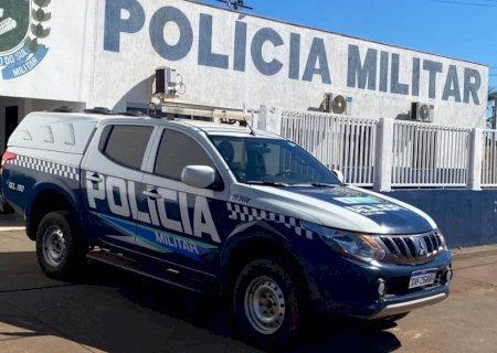 NOVO HORIZONTE DO SUL: Mulher é detida após agredir vítima com ferro de passar roupa e tentar tomar arma de policiais