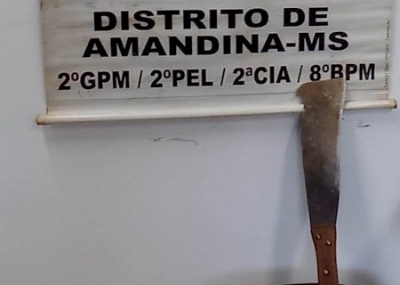 IVINHEMA: PM prende homem por ameaça, porte de arma branca e dano em Amandina