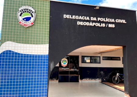 DEODÁPOLIS: Confusão por dívida de tapetes termina em agressão em distrito