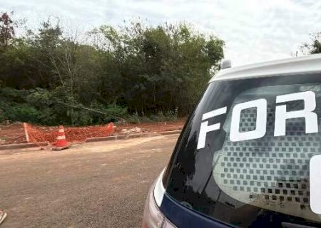 Rapaz foge após esfaquear pai e acaba morto ao reagir à abordagem da PM