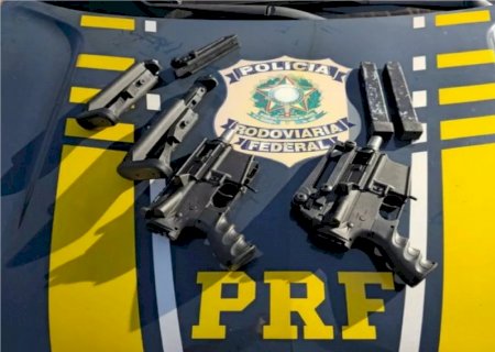 PRF apreende 2,5 toneladas de maconha e armamento pesado em MS