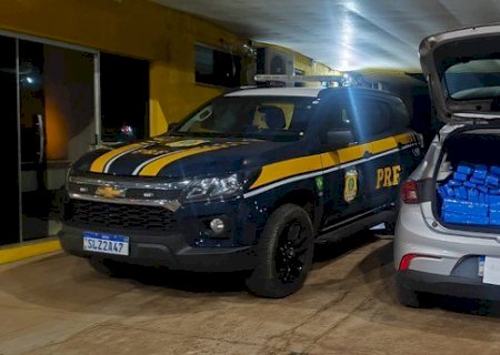 PRF apreende 318 Kg de maconha e recupera veículo em MS