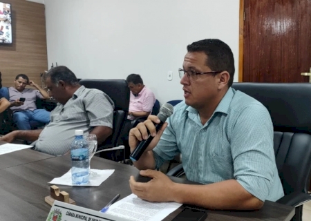 Vereador Wanderley solicita patrolamento e cascalhamento das ruas do distrito de Porto Vilma