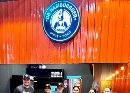 Nova sede do Dr. Hambúrguer movimenta Ivinhema; delivery já está de volta