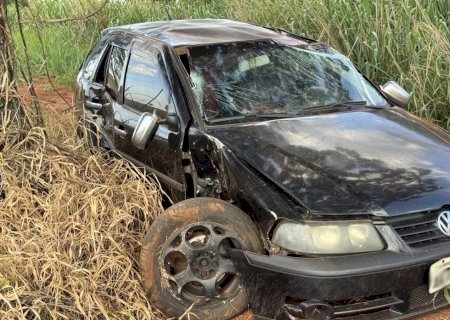 IVINHEMA: Condutora sofre ferimentos leves após capotamento na MS-141