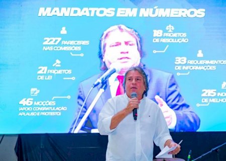 Deputado Caravina reúne lideranças e apresenta resultados do mandato