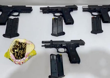 Após furto de cofre com armas, PM localiza pistolas e munições