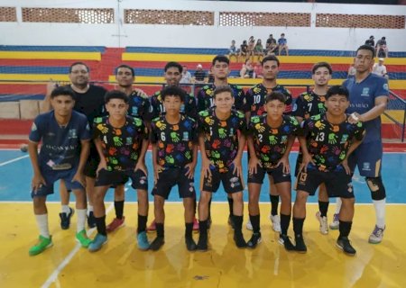 IVINHEMA: Reynaldo Massi vence clássico por 4 a 3 e garante vaga na semifinal da Copa Chama 2025