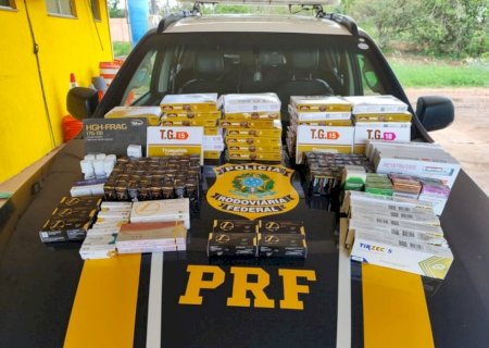Polícia apreende quase 400 medicamentos para emagrecimento na BR-262
