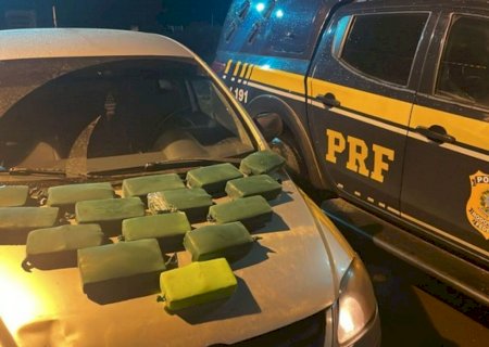 Motorista é flagrado com 16 quilos de cocaína que levaria para São Paulo
