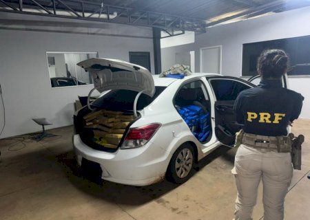 Traficante tenta atropelar policiais, foge em alta velocidade, mas acaba preso