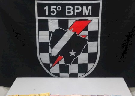 Polícia fecha 'boca' e prende dupla com crack e cocaína