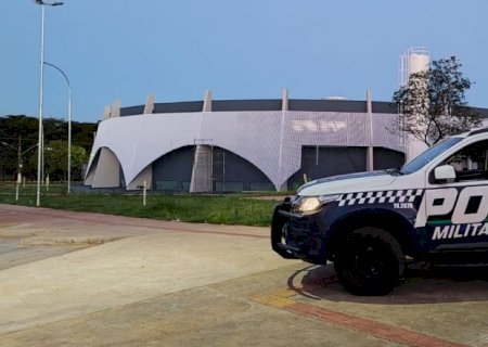 NOVA ANDRADINA: Polícia Militar prende jovem por violência doméstica e resistência