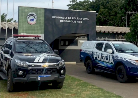 DEODÁPOLIS: Polícia Civil e Militar prendem homem com Motocicleta Clonada