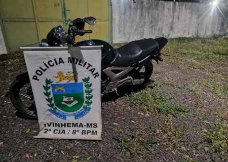 IVINHEMA: Polícia Militar prende motociclista por desobediência e direção sem habilitação