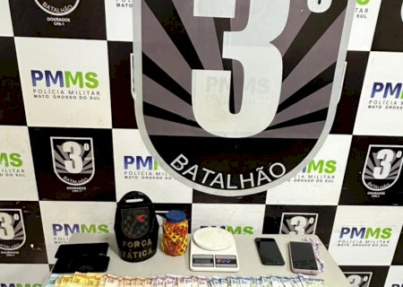 Monitorada pela Justiça e amiga são presas por tráfico em Dourados