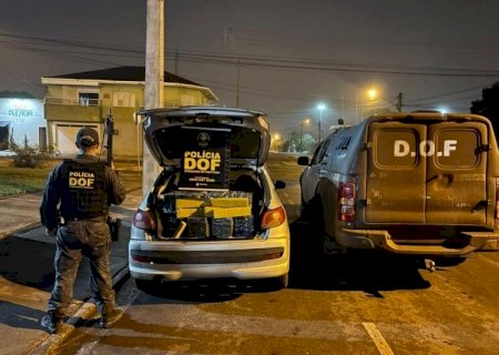 Traficante abandona carro com 300 kg de maconha e foge para plantação de soja