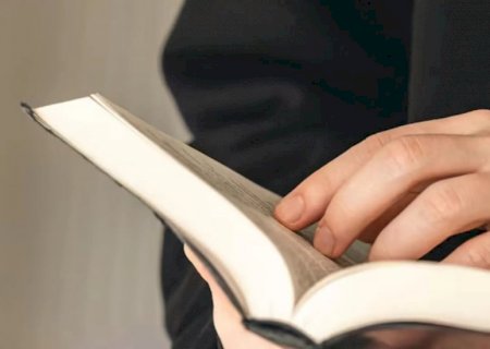 Servidor público, pastor suspeito de estuprar adolescente de 15 anos é afastado