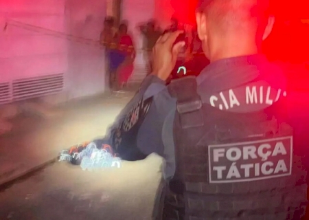 Rapaz é perseguido por vizinho e morto a golpes de faca