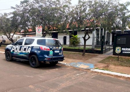 IVINHEMA: Motociclista sem habilitação se envolve em acidente com ônibus no Bairro Triguenã