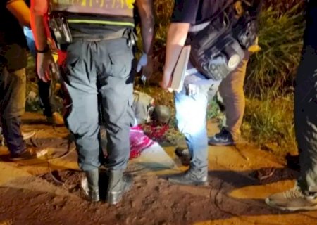 Homem é encontrado morto ao lado de bilhete de 'não roubar'