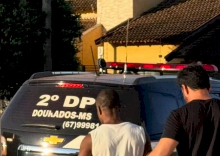 Estrangeiro é preso por agiotagem e ameaça de morte após dívida triplicar