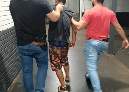 Assassino de homem esfaqueado durante discussão é preso