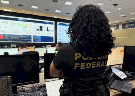 PF conduz 48 pessoas e apreende R$ 769 mil por crimes eleitorais neste domingo