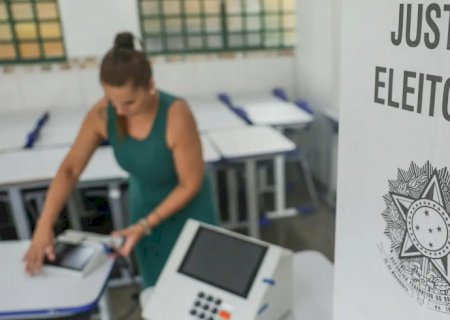 TSE informa que 900 urnas foram substituídas até o meio-dia